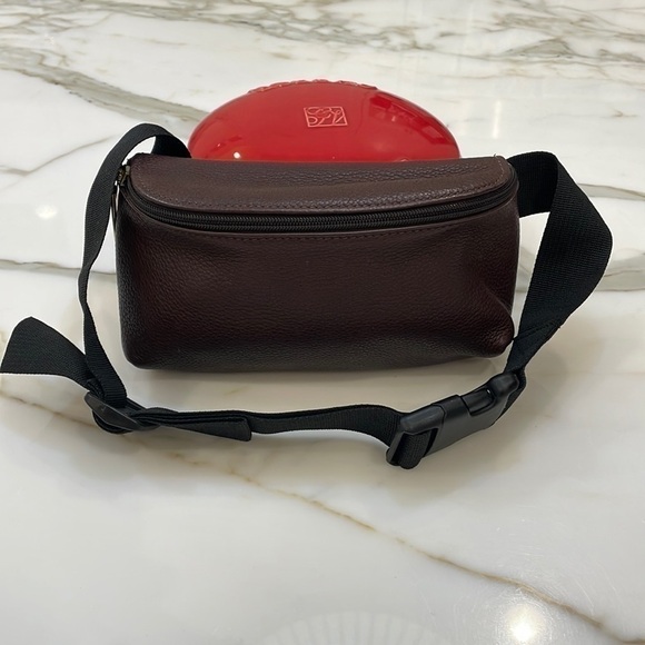 Libaire USA Chocolate Brown Pebble Leather Waist Or Sling Bag—Boho—Travel—EUC - Picture 1 of 10